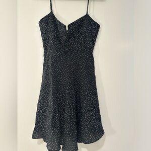 Planet blue Blue life woman’s small black and white polkadot dress
